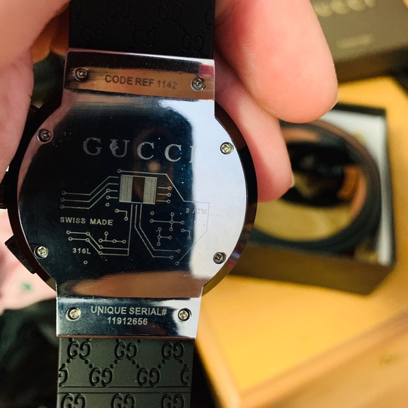 Watch - Picture 3 of 3